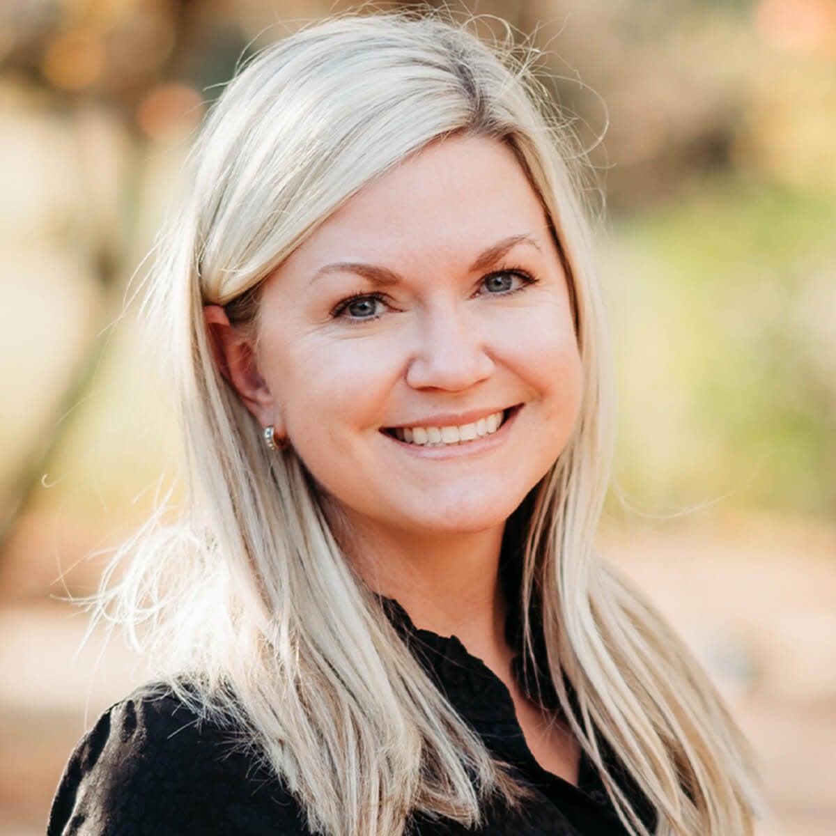 Dr. Nicole DeShon