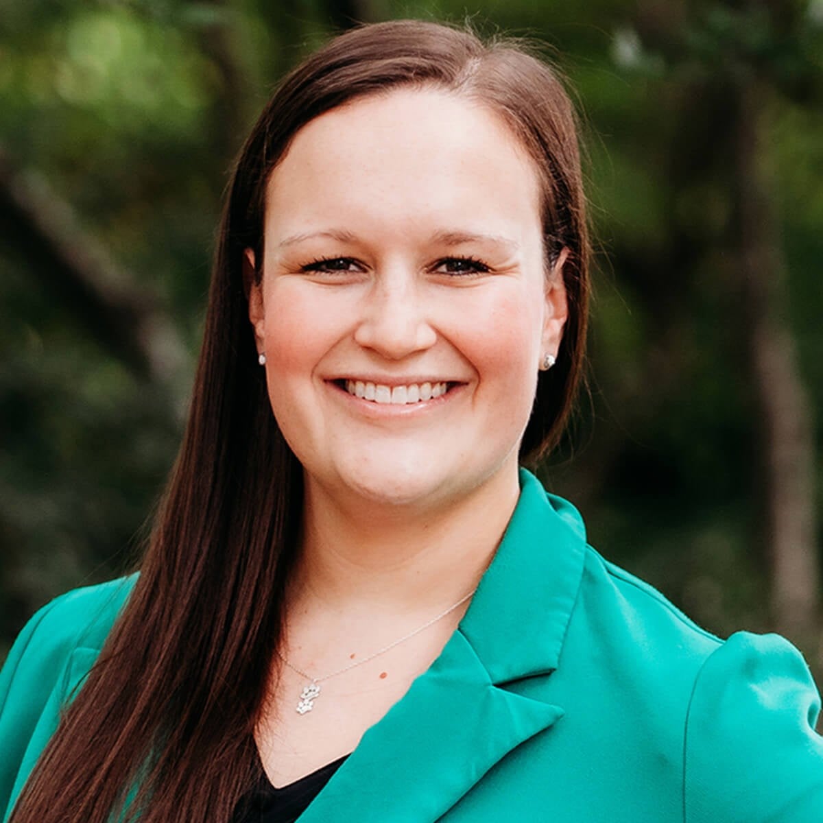 Dr. Elizabeth Stapleton